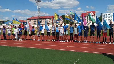 У Луцьку стартував благодійний чемпіонат з легкої атлетики У Луцьку стартував благодійний чемпіонат з легкої атлетики