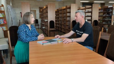 "Бачу фільм перед очима": інтерв’ю з письменником та бійцем із Полтави Віталієм Запекою "Бачу фільм перед очима": інтерв’ю з письменником та бійцем із Полтави Віталієм Запекою
