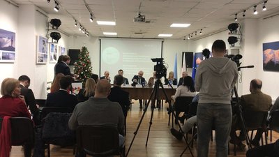 Досвід децентралізації у Польщі і Україні обговорювали у Франківську