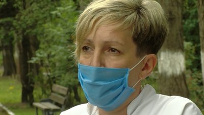 Одні чоботи на 4 роки: медсестра з Волині розповіла, як живе на "мінімалку" Одні чоботи на 4 роки: медсестра з Волині розповіла, як живе на "мінімалку"