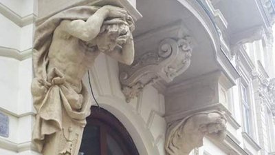 У Львові відреставрували фасад будинку ХІХ століття