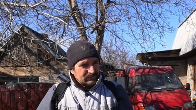"Із погреба відкопували сусіди": мешканці Кам'янського розповідають, як живуть під обстрілами "Із погреба відкопували сусіди": мешканці Кам'янського розповідають, як живуть під обстрілами