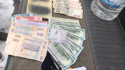 На Житомирщині у магазині господарських товарів збували етиловий спирт сумнівної якості На Житомирщині у магазині господарських товарів збували етиловий спирт сумнівної якості