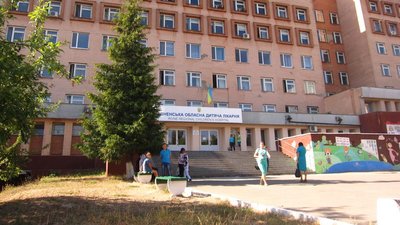 На Рівненщині відновлюють роботу госпіталь для ветеранів і обласна дитяча поліклініка