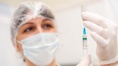 В Україні розширили перелік професій з обов'язковою вакцинацією від коронавірусу
