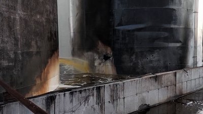 Збитки екології від атаки росіян на резервуари з олією в Миколаєві досягли 39,9 млрд гривень Збитки екології від атаки росіян на резервуари з олією в Миколаєві досягли 39,9 млрд гривень