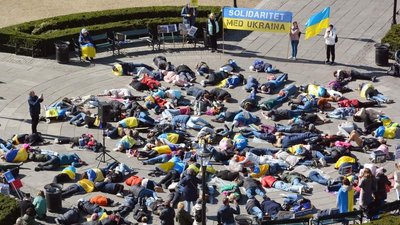 "Місто незламного народу": учасники демонстрації у Норвегії звернулись до миколаївців "Місто незламного народу": учасники демонстрації у Норвегії звернулись до миколаївців