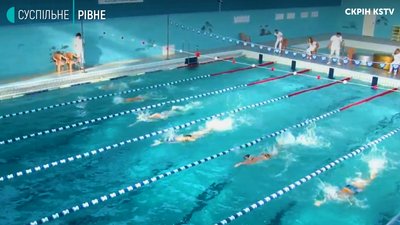 Юні плавці з Рівного вибороли медалі на чемпіонаті України з плавання