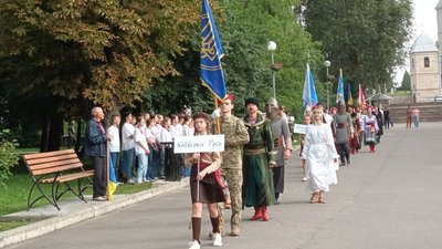 У Тернополі показали стяги, які використовували в різні часи становлення української державності