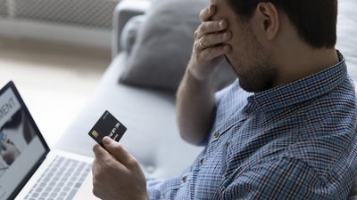 Двох жителів Чернігівщини ошукали на 72 тисячі гривень за схемою "заробіток за поставлені вподобання"
