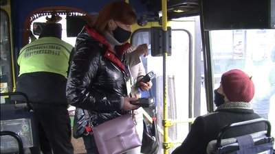 Як у громадському транспорті Луцька ловлять і штрафують "зайців"