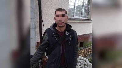 У Міжгір'ї раніше судимий чоловік викрав із сумки працівниці кав'ярні 10 тисяч гривень У Міжгір'ї раніше судимий чоловік викрав із сумки працівниці кав'ярні 10 тисяч гривень