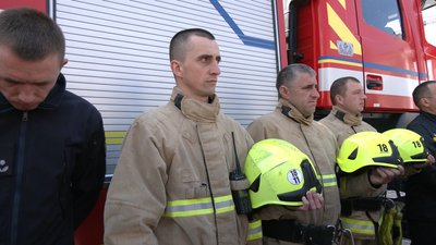 На Рівненщині попрощалися із загиблим захисником На Рівненщині попрощалися із загиблим захисником