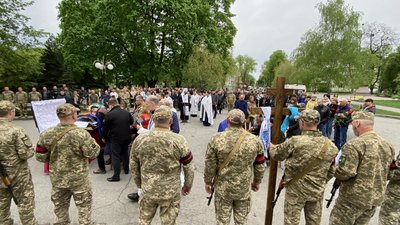 У Полтаві 18 квітня 2024-го року попрощалися з Ярославом Зозулею та Олександром Ігнатьєвим У Полтаві 18 квітня 2024-го року попрощалися з Ярославом Зозулею та Олександром Ігнатьєвим