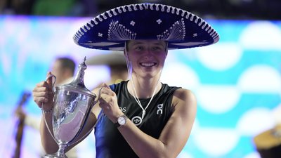 "Маю ще один чудовий сезон". Іга Швьонтек виграла Підсумковий турнір WTA та повернула статус першої ракетки світу