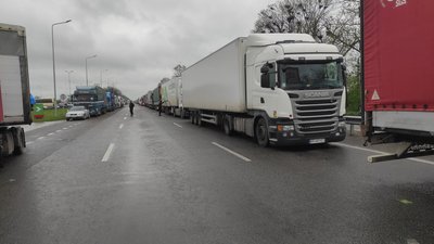 Уряд Румунії досяг домовленості з фермерами після тижня протестів на кордоні з Україною