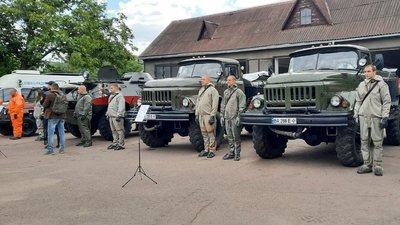 Кропивницькі рятувальники показали, що використовуватимуть під час радіаційної чи хімічної загрози