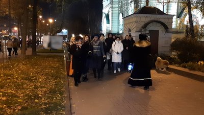 Історичні постаті в ролі гідів: у Рівному пройшла костюмована вулична екскурсія