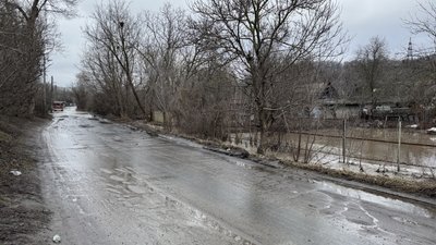 У Полтавській громаді через танення снігу та дощ підтопило двори У Полтавській громаді через танення снігу та дощ підтопило двори