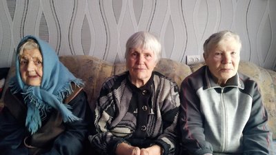 “Жодного цілого будинку не лишилося”. На Дніпропетровщині дають прихисток переселенцям з Донбасу
