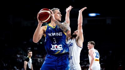 Збірна України в матчі попереднього олімпійського відбору проти Ісландії.