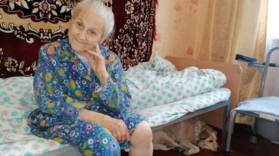 Як живуть евакуйовані пенсіонери з Донецької та Луганської областей у кропивницькому пансіонаті Як живуть евакуйовані пенсіонери з Донецької та Луганської областей у кропивницькому пансіонаті
