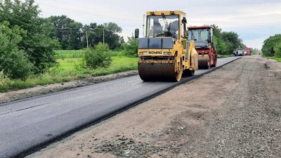 Директору держпідприємства з утримання доріг Полтавщини повідомили про підозру