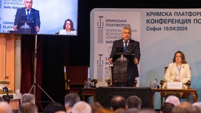 Міністр закордонних справ Болгарії Стефан Дімітров Міністр закордонних справ Болгарії Стефан Дімітров