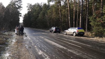 14 ДТП за пів дня: наслідки ожеледиці на Чернігівщині