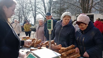 Сільськогосподарський ярмарок у Тернополі: що продають і скільки це коштує Сільськогосподарський ярмарок у Тернополі: що продають і скільки це коштує
