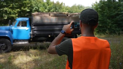 На Кіровоградщині заготовляють дрова на зиму. Які ціни та попит На Кіровоградщині заготовляють дрова на зиму. Які ціни та попит