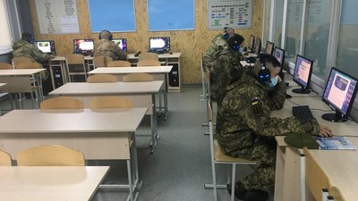 Під Житомиром стартували навчання для спеціалістів радіоелектронної розвідки Збройних сил України