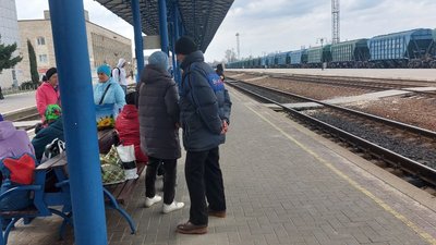 Безкоштовно та без провідників – з Сум до Харкова почав курсувати потяг Безкоштовно та без провідників – з Сум до Харкова почав курсувати потяг