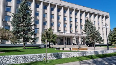 "Хизуються і дістають пачку гривень": що розповідають місцеві про життя в Херсоні