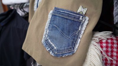 Відвідувати безплатні заняття можуть усі охочі: як у Херсоні вчать жінок шити одяг Відвідувати безплатні заняття можуть усі охочі: як у Херсоні вчать жінок шити одяг