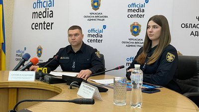 Як топити піч, щоб не сталося пожежі: черкаські рятувальники нагадали основні правила