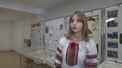 Юлія Крива. Листопад 2023. Тернопіль Юлія Крива. Листопад 2023. Тернопіль
