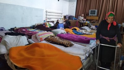 На Львівщині у прихистку для переселенців готуються до зими На Львівщині у прихистку для переселенців готуються до зими