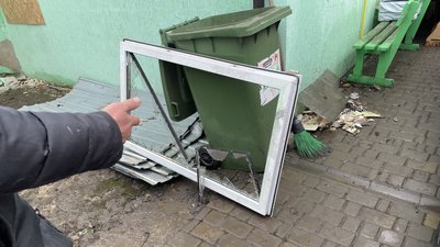 Уламками збитих дронів в Одесі було пошкоджено майже 20 будинків