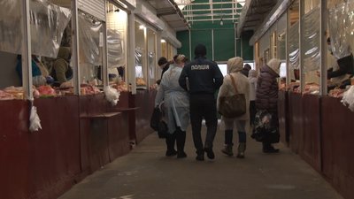 "Штрафи не виписували, а лише попереджували". На Черкащині перевірили дотримання карантинних правил
