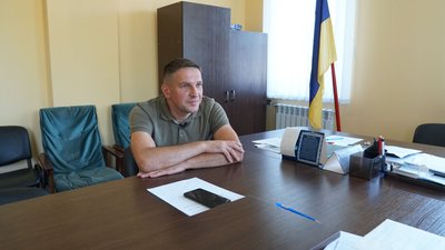 "Є будинки, які не підлягають відновленню, вони зруйновані вщент ". Як живе місто Ворожба на Сумщині за 7 км від РФ "Є будинки, які не підлягають відновленню, вони зруйновані вщент ". Як живе місто Ворожба на Сумщині за 7 км від РФ