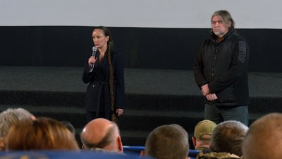 Черкаським тероборонцям показали "Довбуша" Черкаським тероборонцям показали "Довбуша"