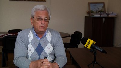 У Житомирі визначають автора герба міста – на сайті міської ради під його описом зникло прізвище Василя Кондратюка У Житомирі визначають автора герба міста – на сайті міської ради під його описом зникло прізвище Василя Кондратюка