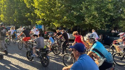В Ужгороді проходить благодійний велозаїзд «Big City Ride» на підтримку ЗСУ