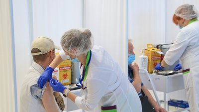 Стало відомо, в яких Центрах вакцинації на Одещині робитимуть щеплення препаратом Pfizer