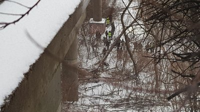 На місці загибелі зниклого хлопця у Харкові тривають слідчі дії