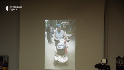 В Одесі відкрили фотовиставку "Нескорений Херсон" В Одесі відкрили фотовиставку "Нескорений Херсон"