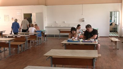 У Рівному запрацювала ще одна соціальна їдальня. Що пропонують у меню