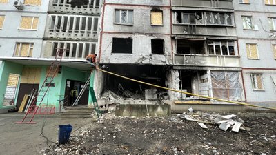 На Північній Салтівці у Харкові до ремонту готують будинок, в якому ніхто не живе На Північній Салтівці у Харкові до ремонту готують будинок, в якому ніхто не живе