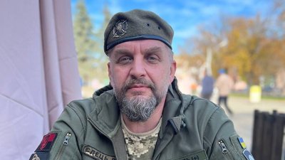 "Передали дух України": ветеран вивіз трембіту з-під обстрілів у Торецьку на Харківщину "Передали дух України": ветеран вивіз трембіту з-під обстрілів у Торецьку на Харківщину